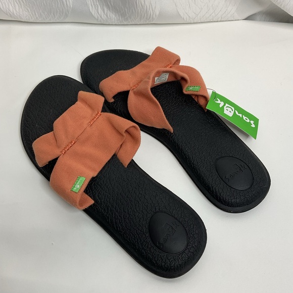 Sanuk Shoes - Sanuk womens yoga mat flops size 10